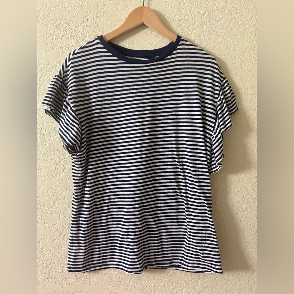 💙Velvet by Graham & Spencer💙 Navy and White Ruffled Striped Tee. XS - Picture 2 of 5